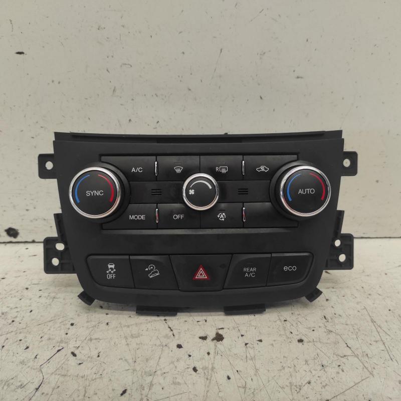 heater/aircon controls