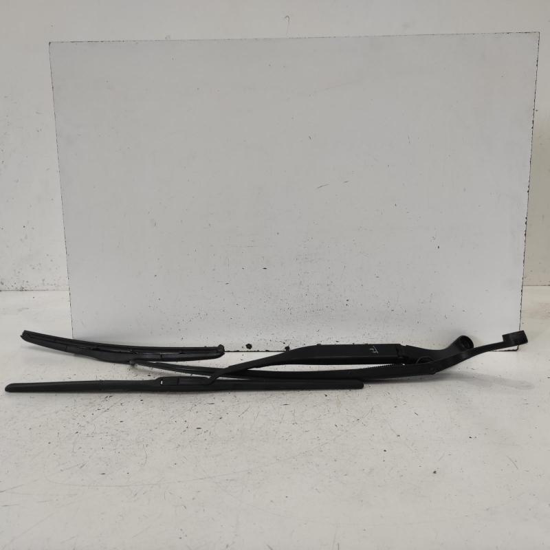 wiper arm