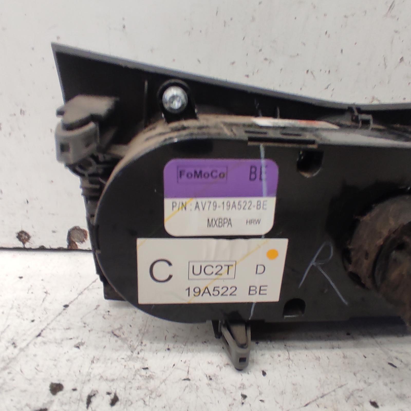 Bt50 Heater/aircon Controls 2011-2020 up-ur,non climate control type,10/11-06/20 00021574 #655242