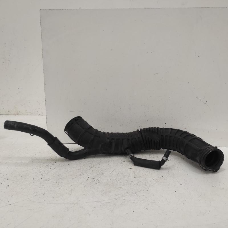 air cleaner duct/hose