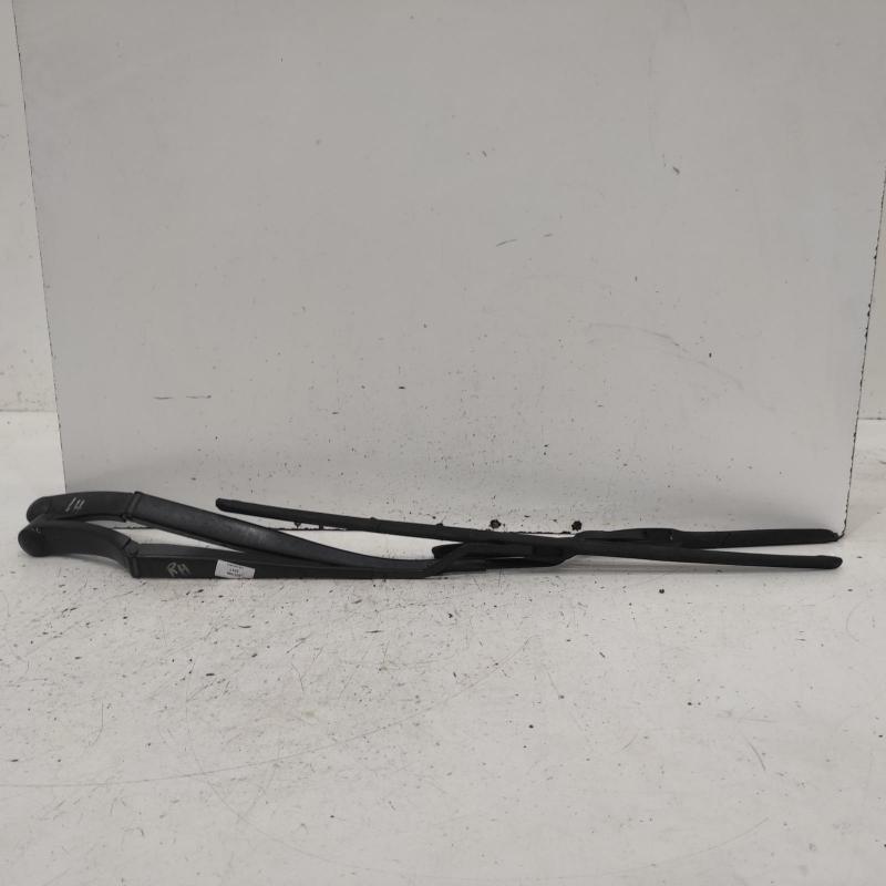 wiper arm