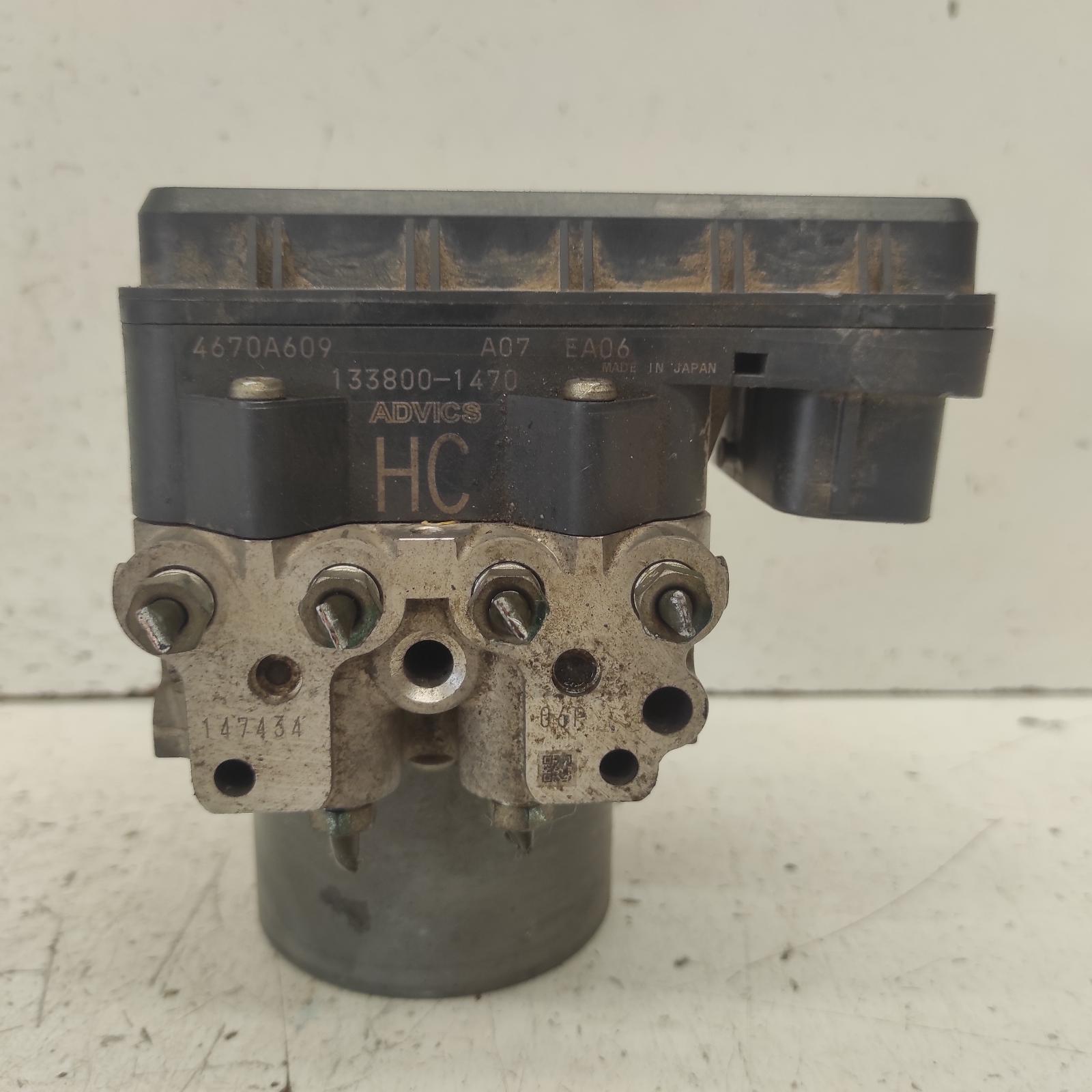 Triton Abs Pump/modulator 2009-2015 mn,p/n 4670a609,08/09-04/15 00021556 #655679