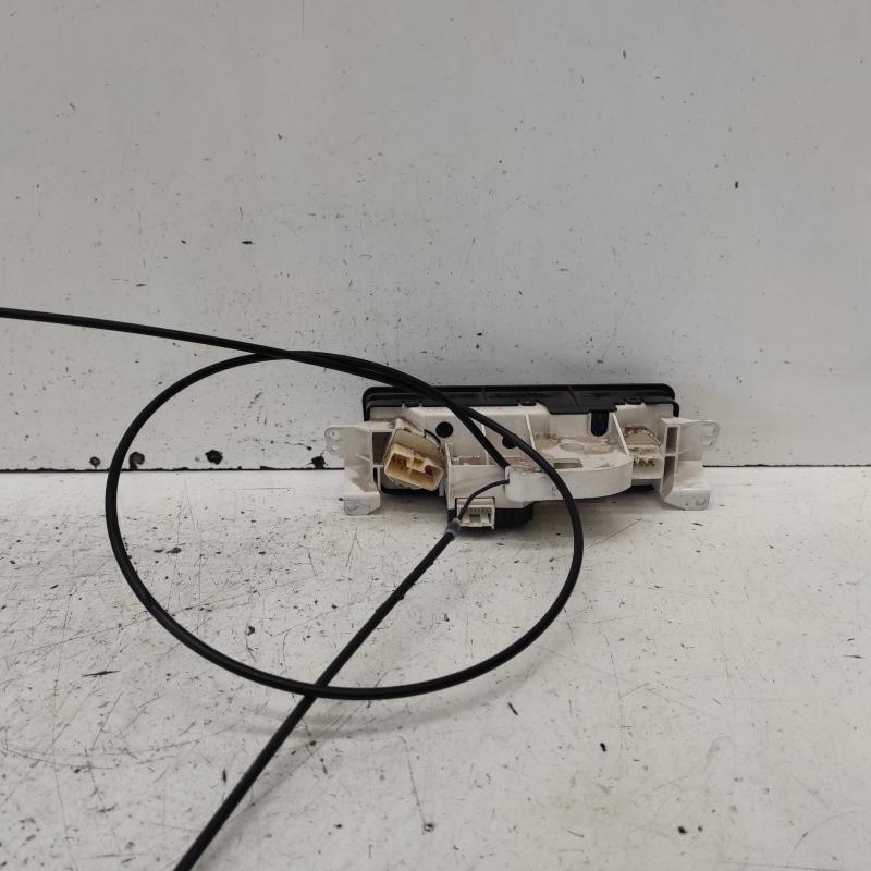 heater/aircon controls