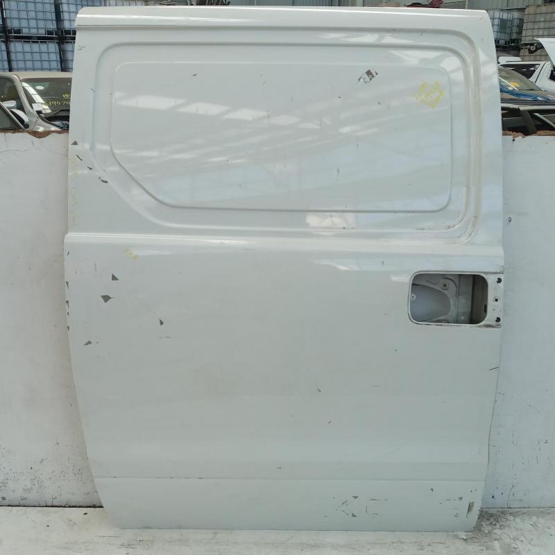 door/sliding rear right