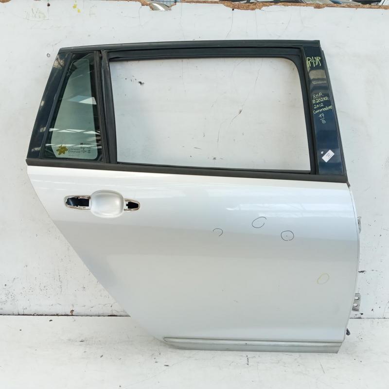door/sliding rear right
