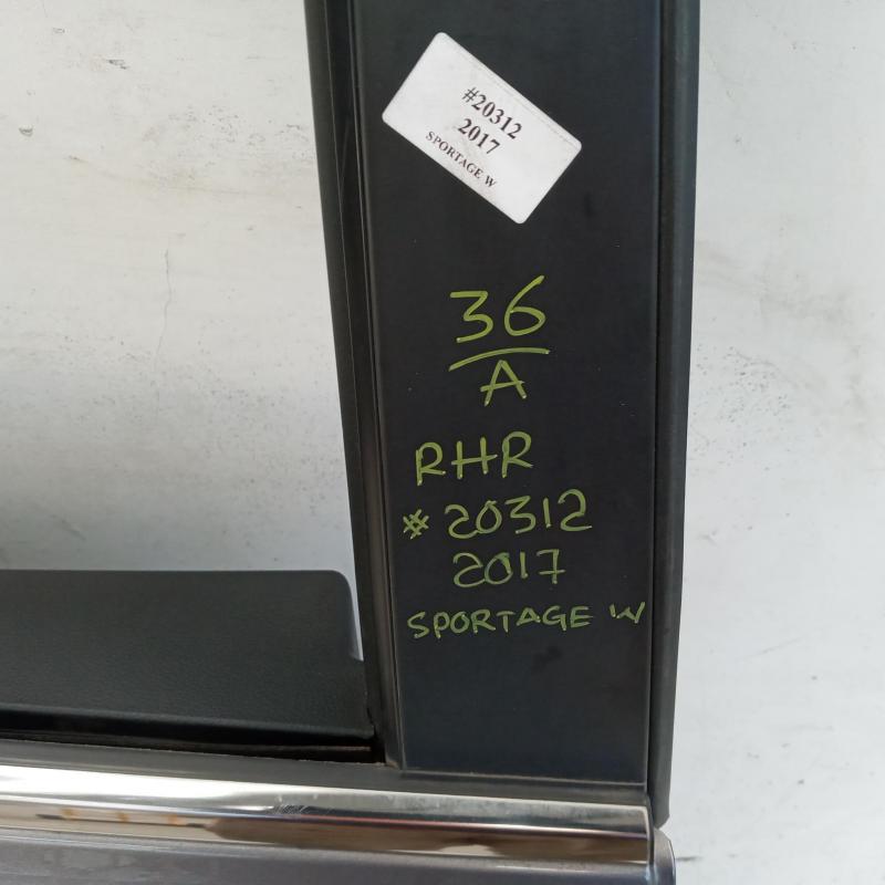 door/sliding rear right