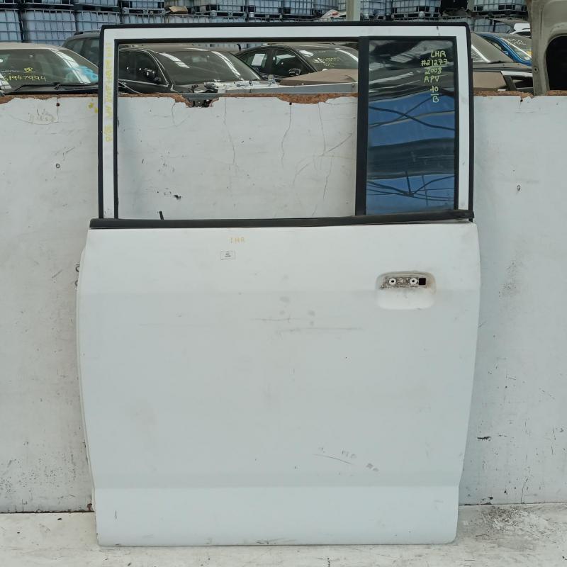 door/sliding rear left