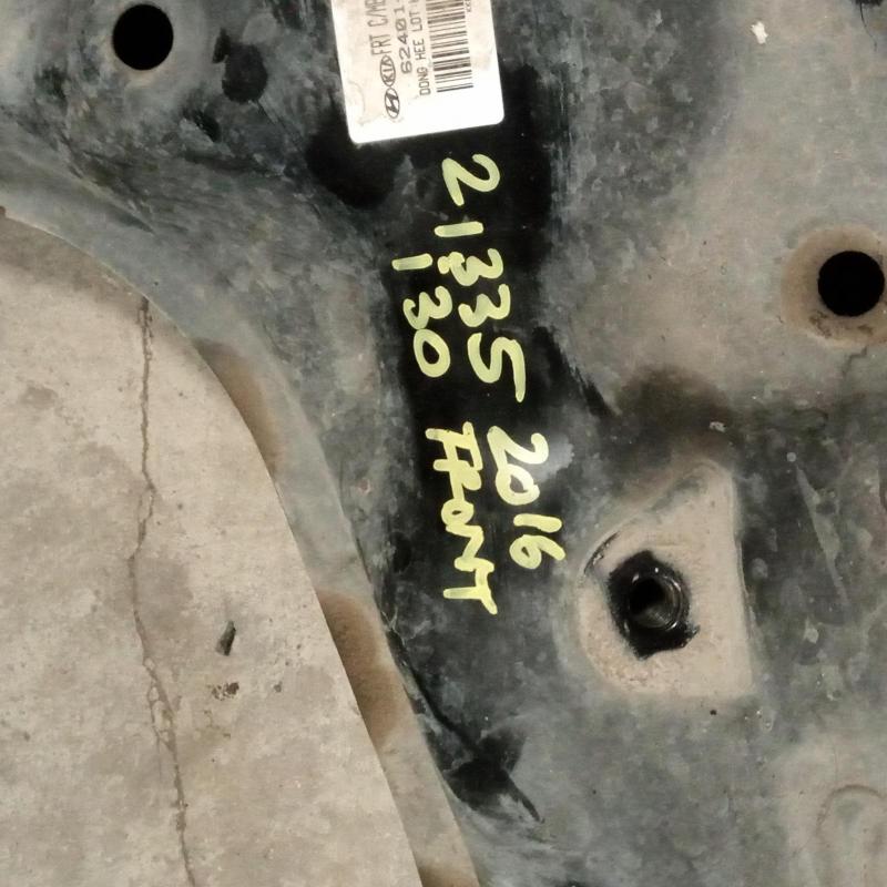 crossmember/cradle front