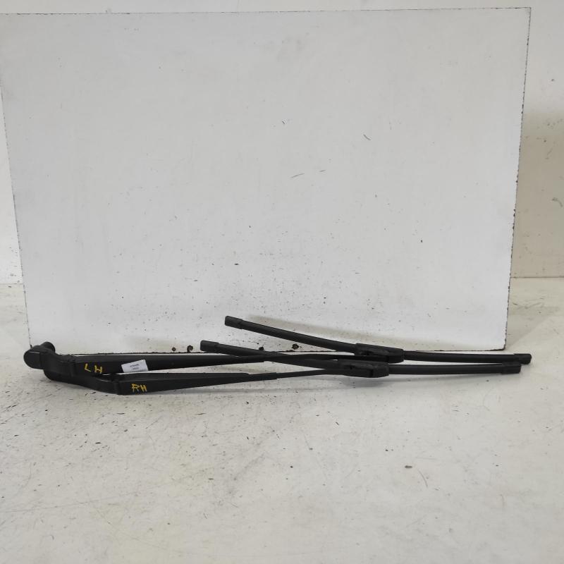 wiper arm