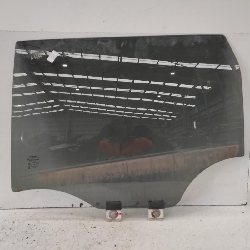door window rear left