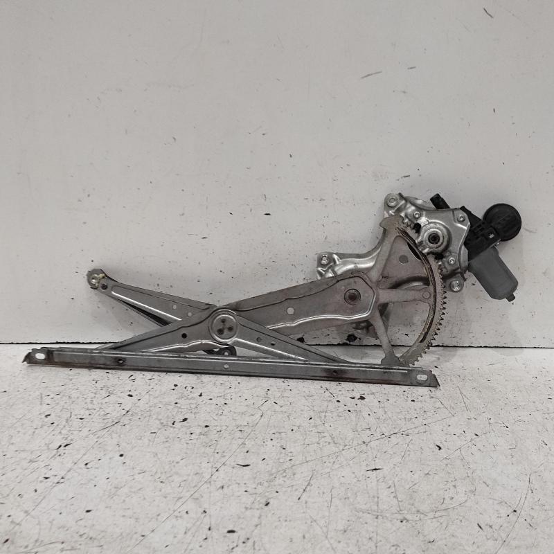 window regulator/motor front left