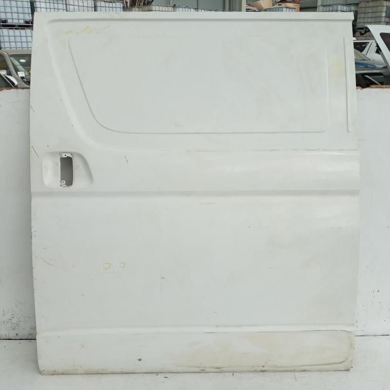 door/sliding rear left
