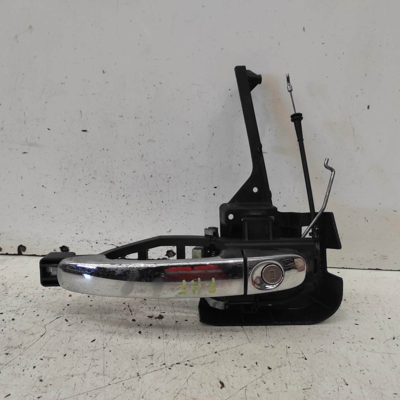 Bt50 Door Handle 2011-2020 outer,rh front,chrome,up-ur,10/11-06/20 00021608 #656940