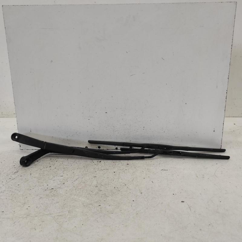 wiper arm