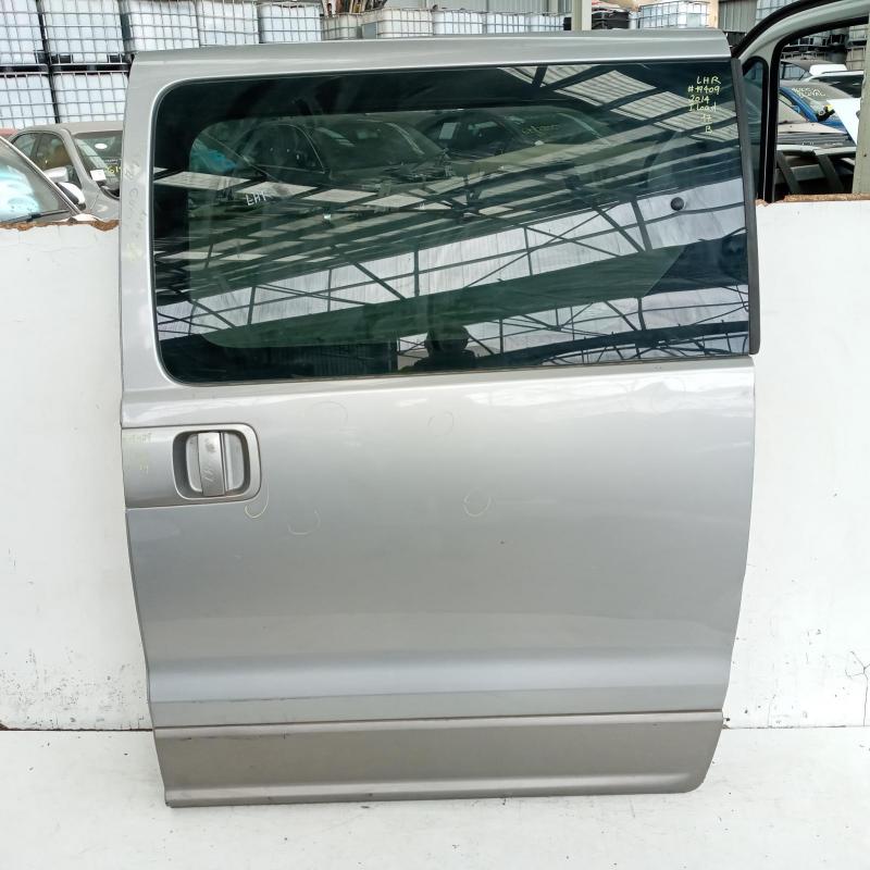 door/sliding rear left