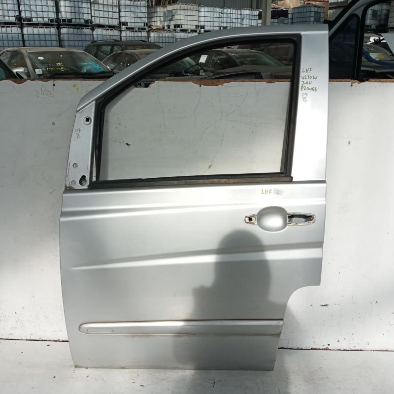door front left