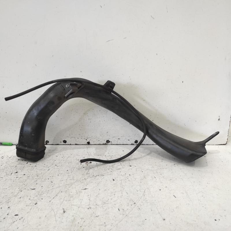 air cleaner duct/hose