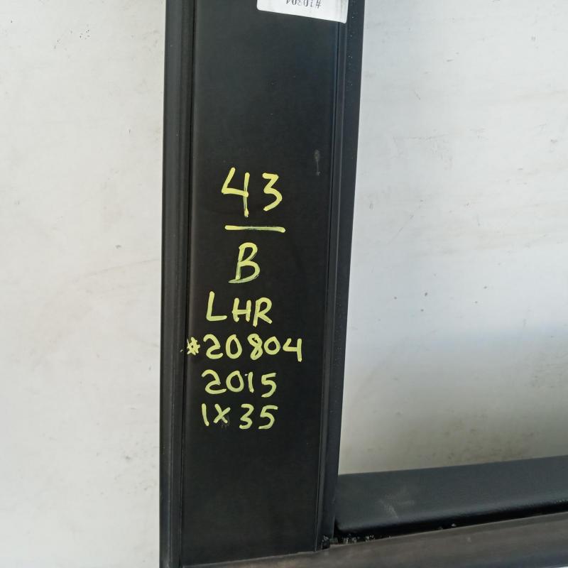 door/sliding rear left