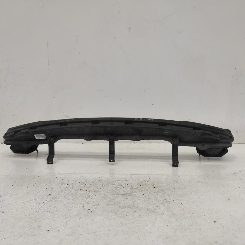 ด้านหลังวงเล็บเหลี่ยม/การสนับสนุน