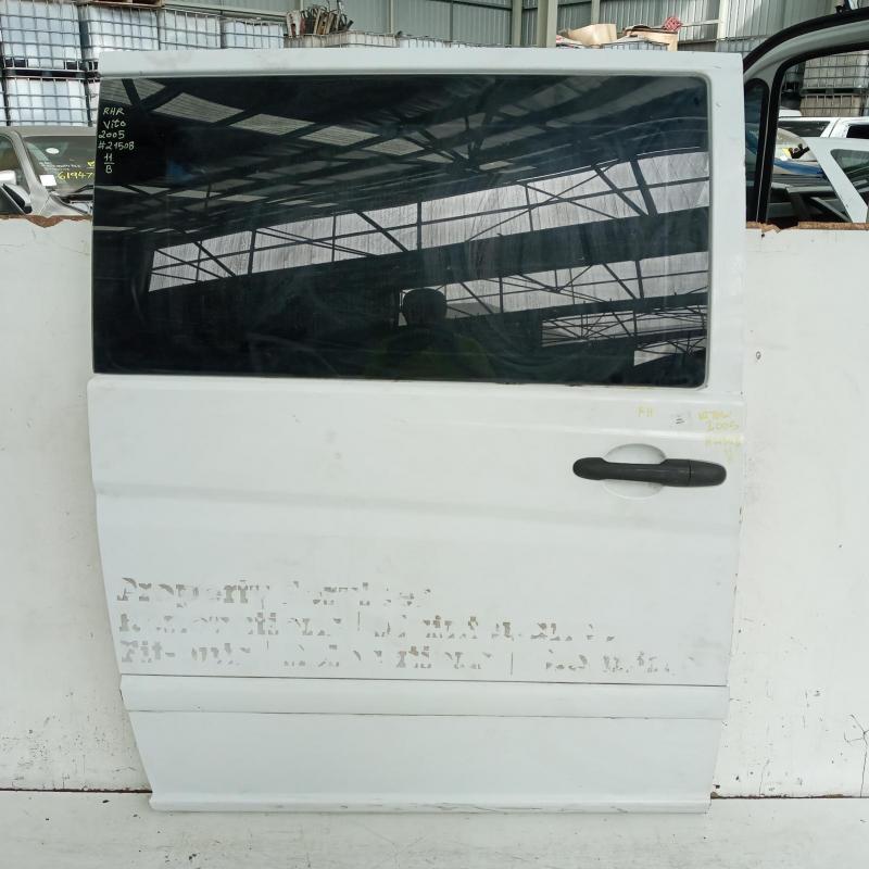 door/sliding rear right