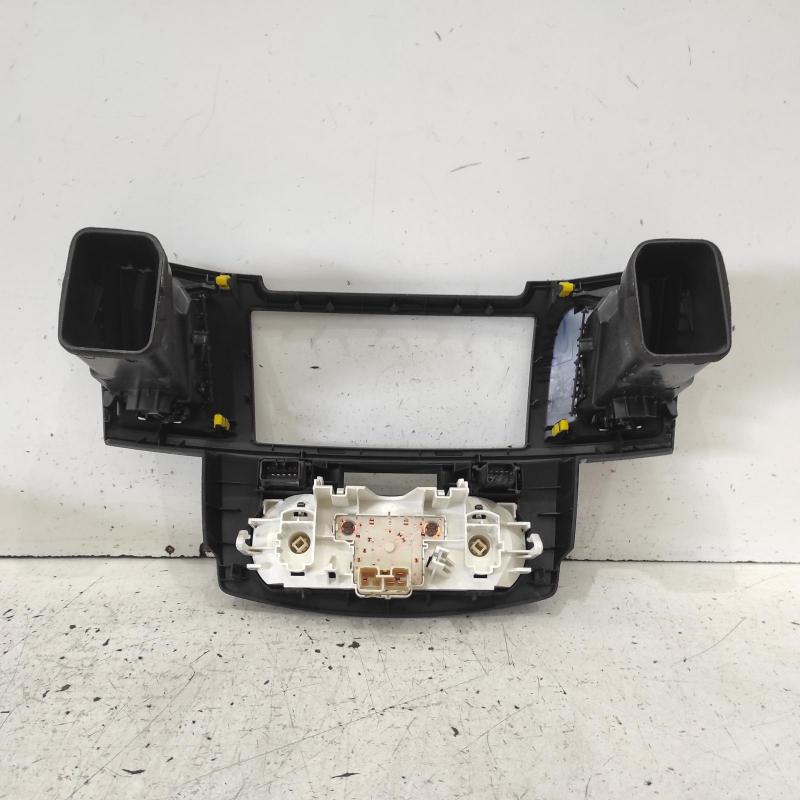 heater/aircon controls