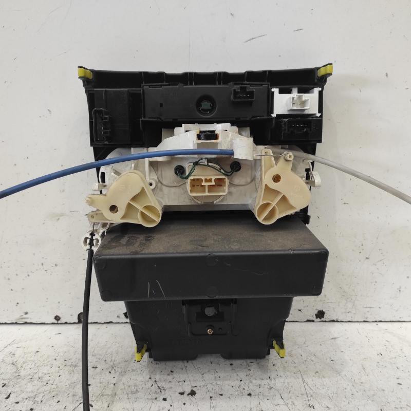 heater/aircon controls