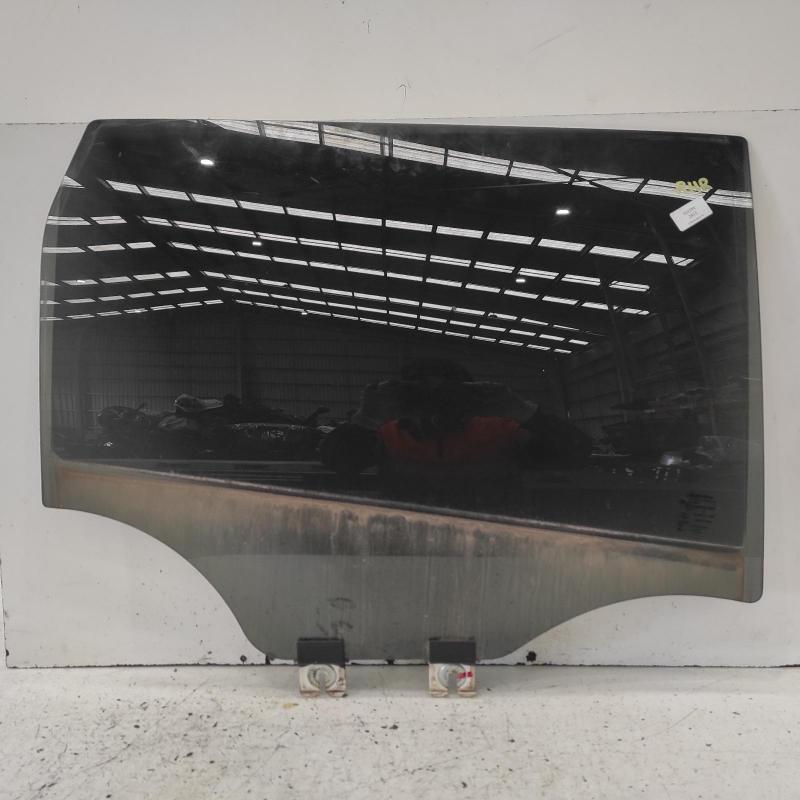 door window rear right