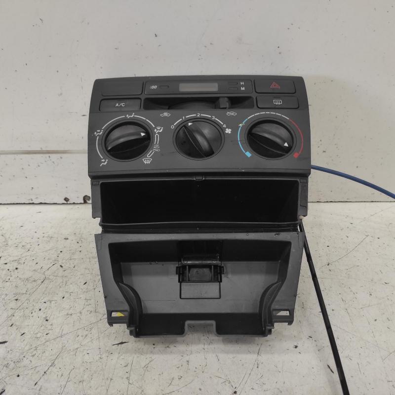 heater/aircon controls