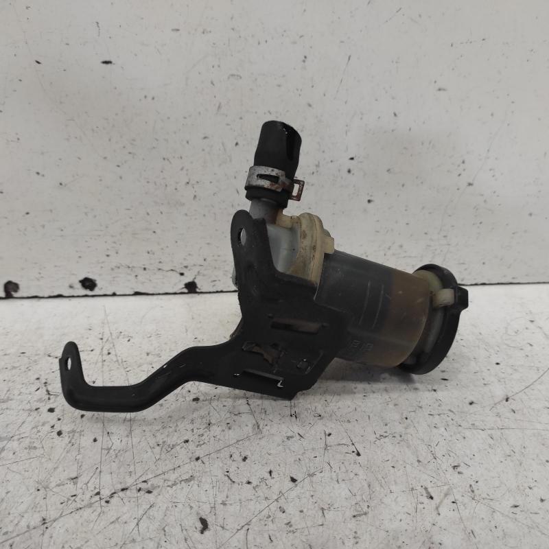 power steering reservoir