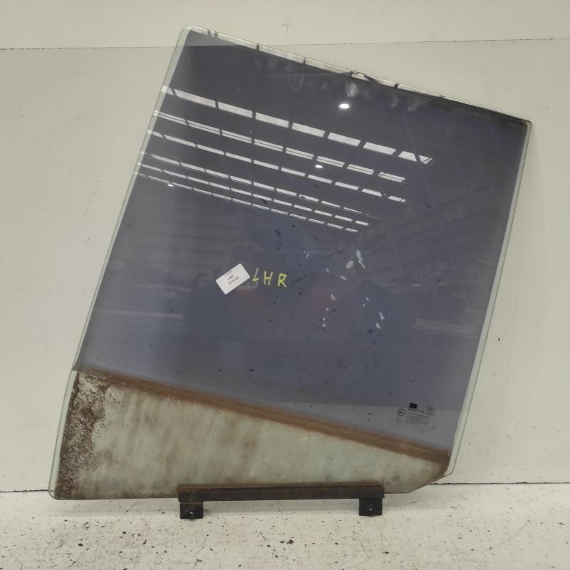 door window rear left