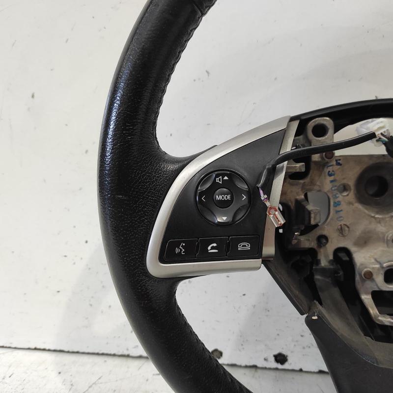 ਸਟੀਰਿੰਗ ਵੀਲ