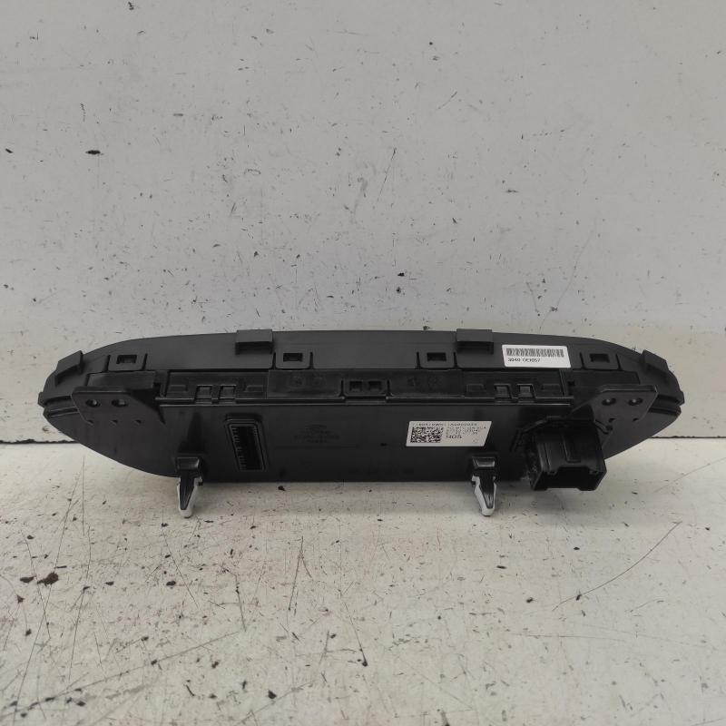 heater/aircon controls