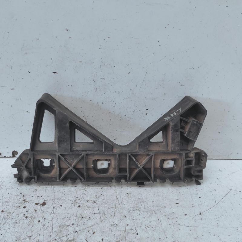 miscellaneous bracket