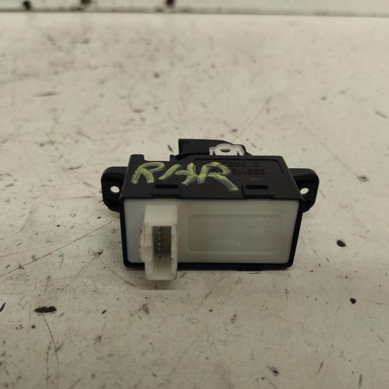 power door window switch