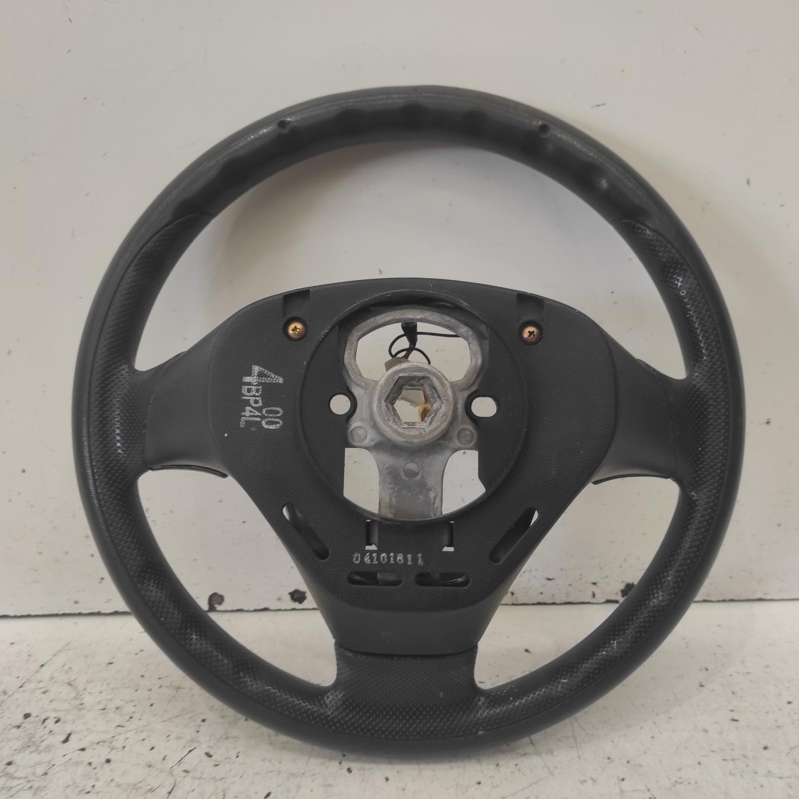 3 Steering Wheel 2003-2009 bk,vinyl,10/03-04/09 00019646 #658962
