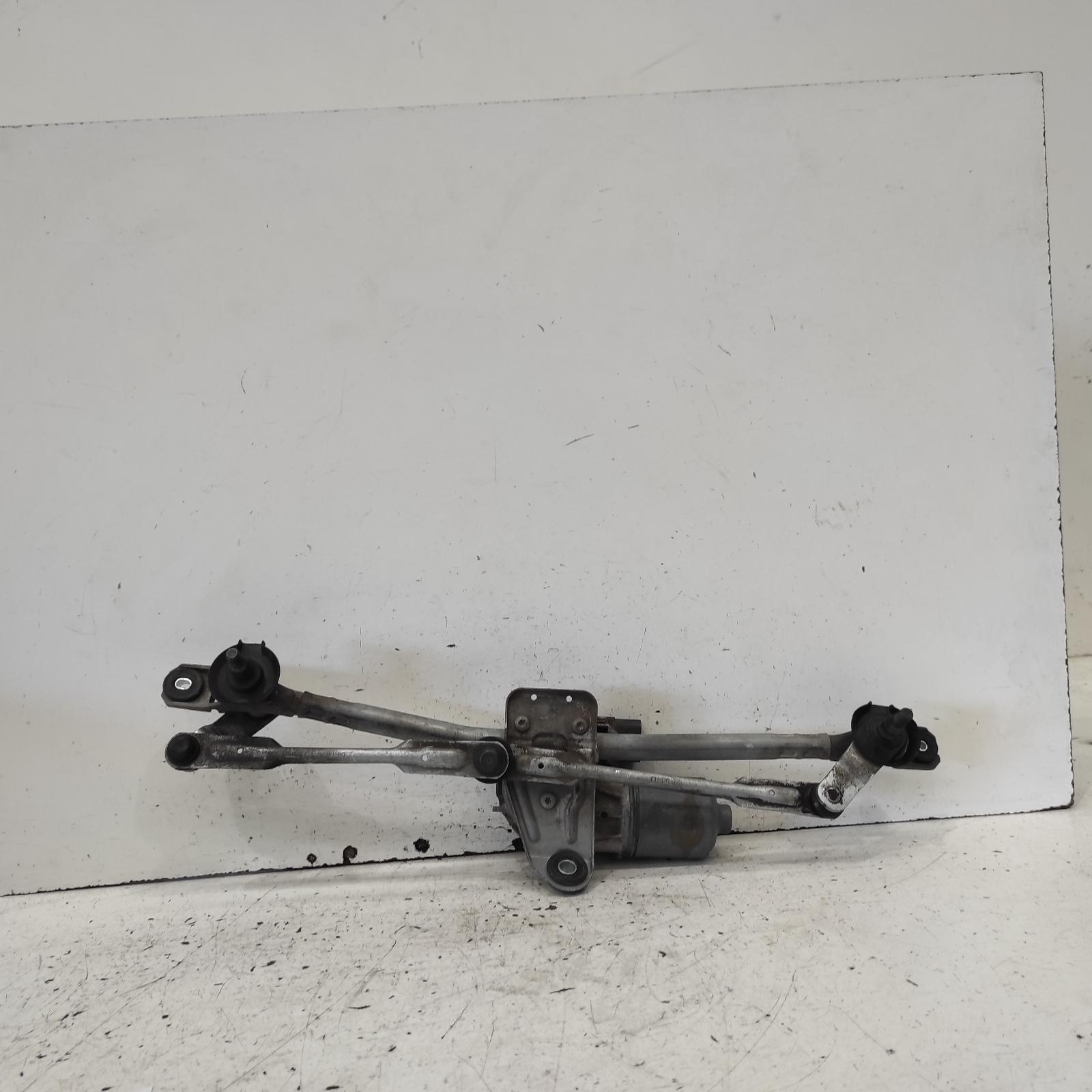 Genesis Wiper Motor 2014-2018 dh,11/14-01/18 00021632 #658796