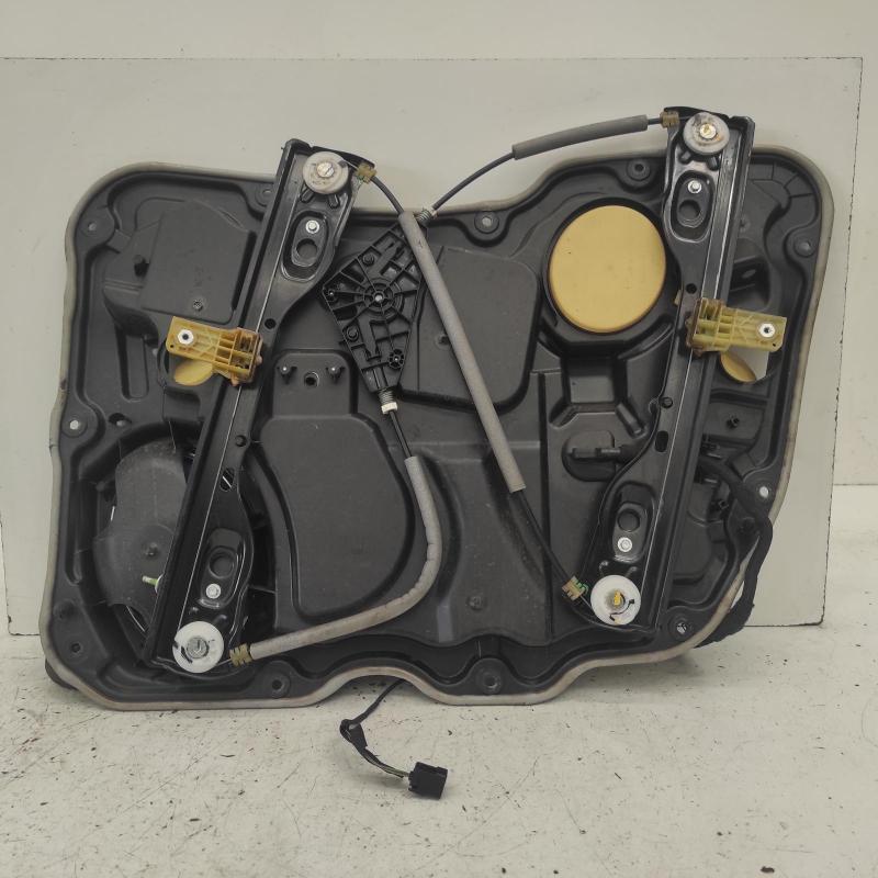 window regulator/motor front left