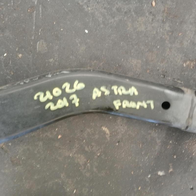 crossmember/cradle front