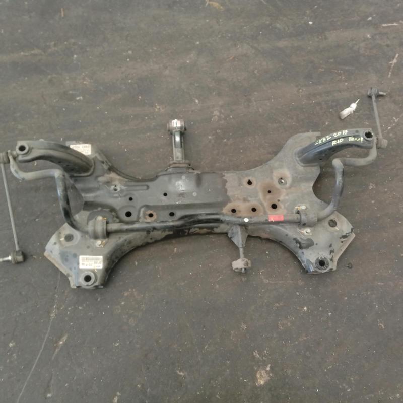 crossmember/cradle front