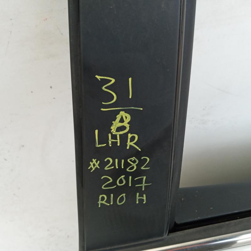 door/sliding rear left