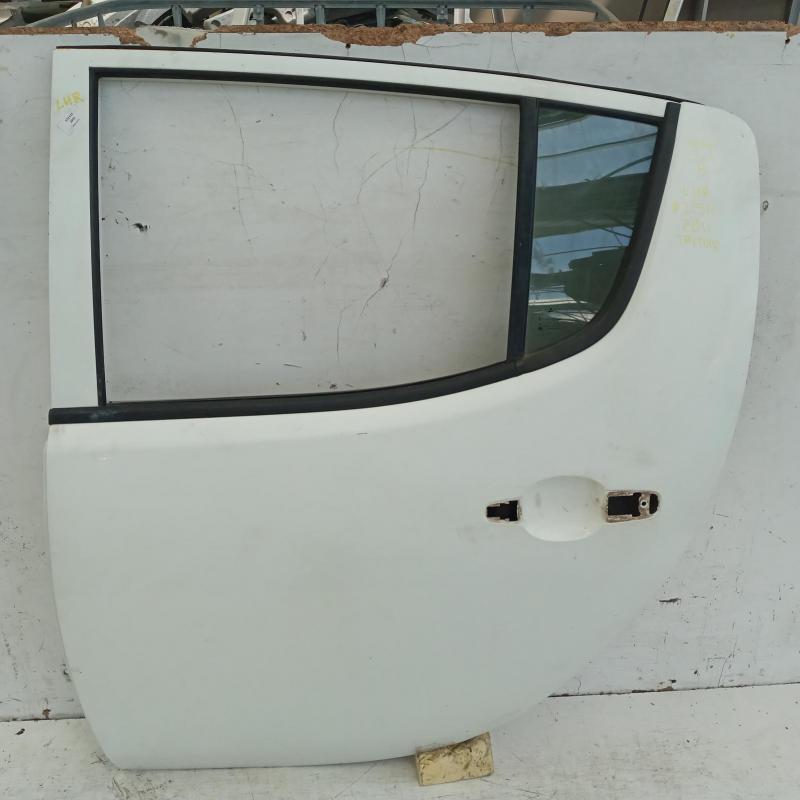 door/sliding rear left