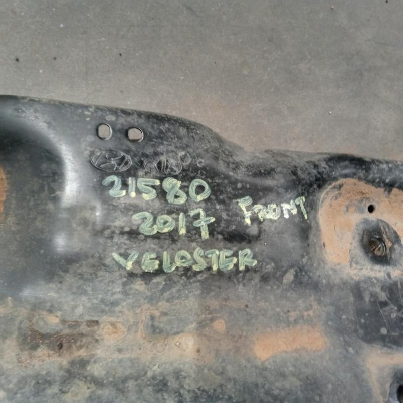 crossmember/cradle front