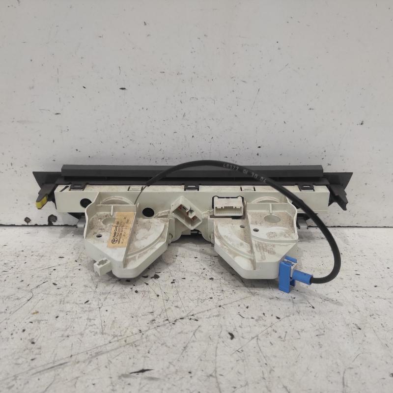 heater/aircon controls