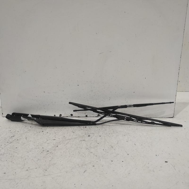 wiper arm