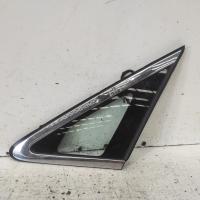 quarter door glass front left