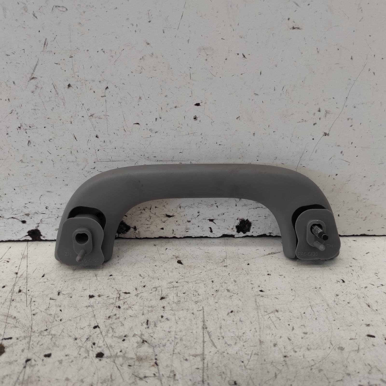 Van Ramon Handle #659872, Used grab handle for 2021 g10 van| sv7c, van 04/15-