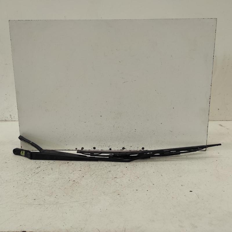 wiper arm