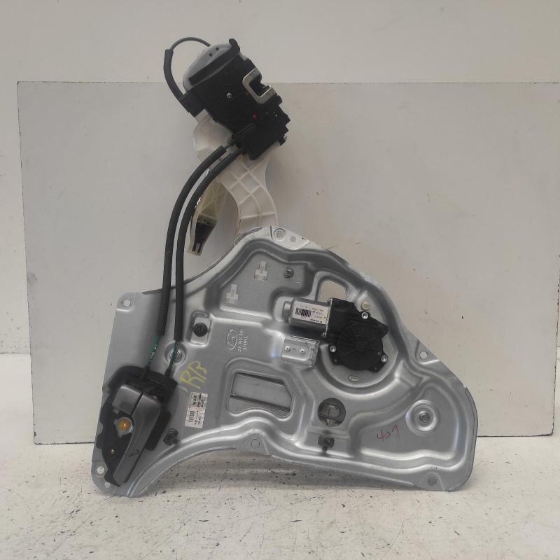 window regulator/motor rear right