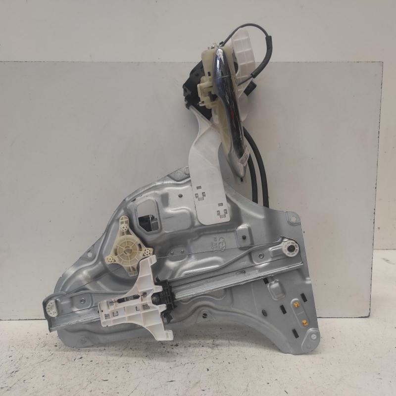 window regulator/motor rear right