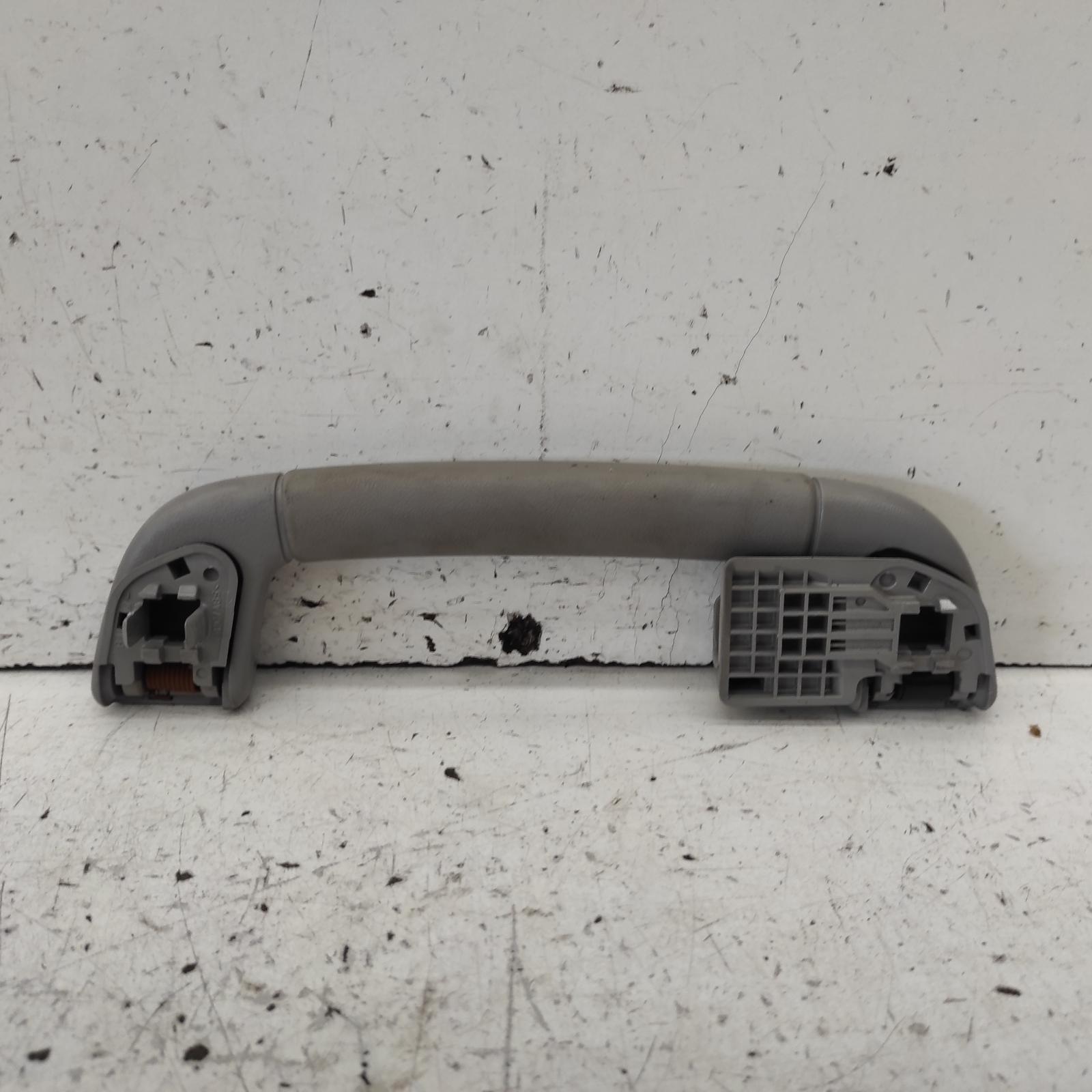 Aurion Grab Handle 2006-2012 gsv40r 10/06-03/12 00021239 #660227